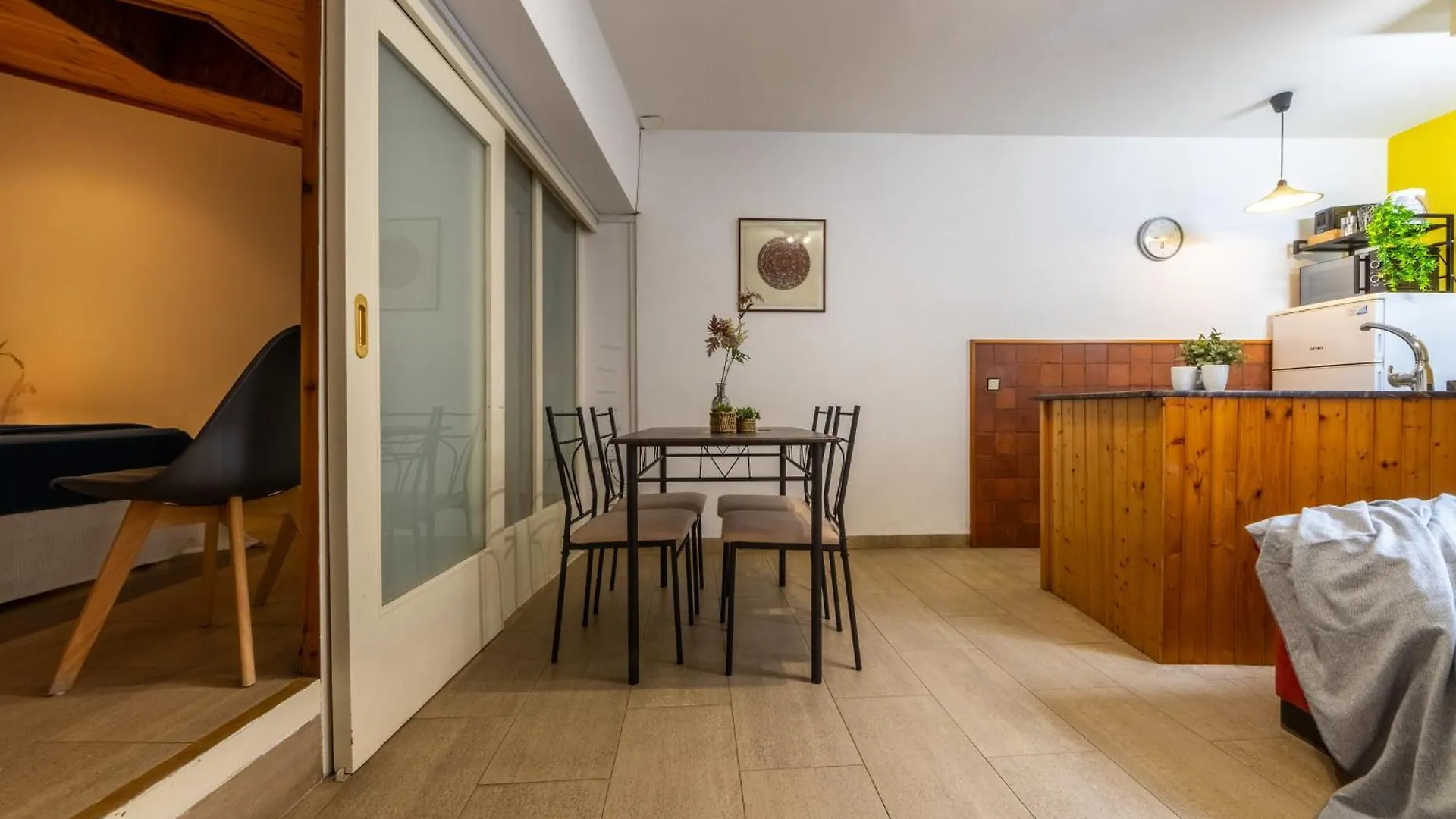 Mediona 24 Apartment Tarragona