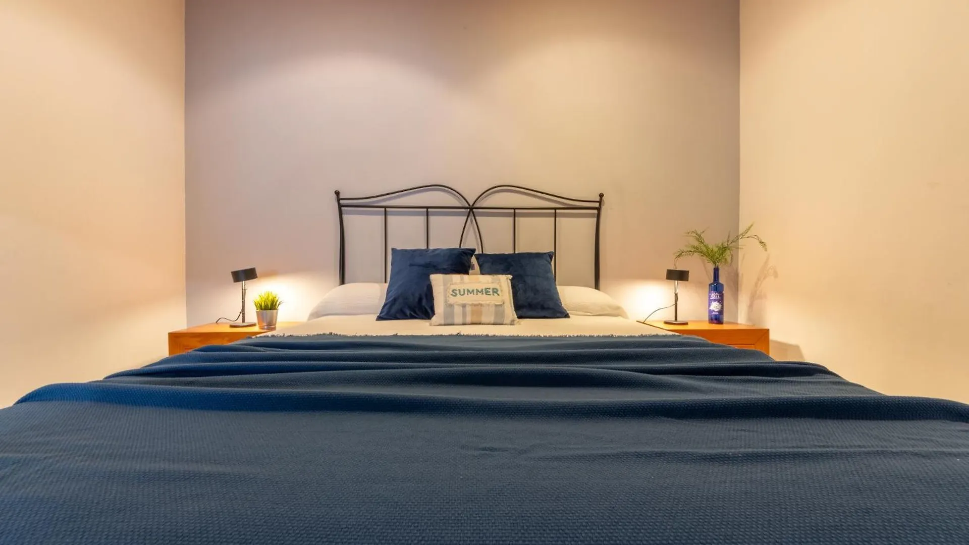 Mediona 24 Apartman Tarragona